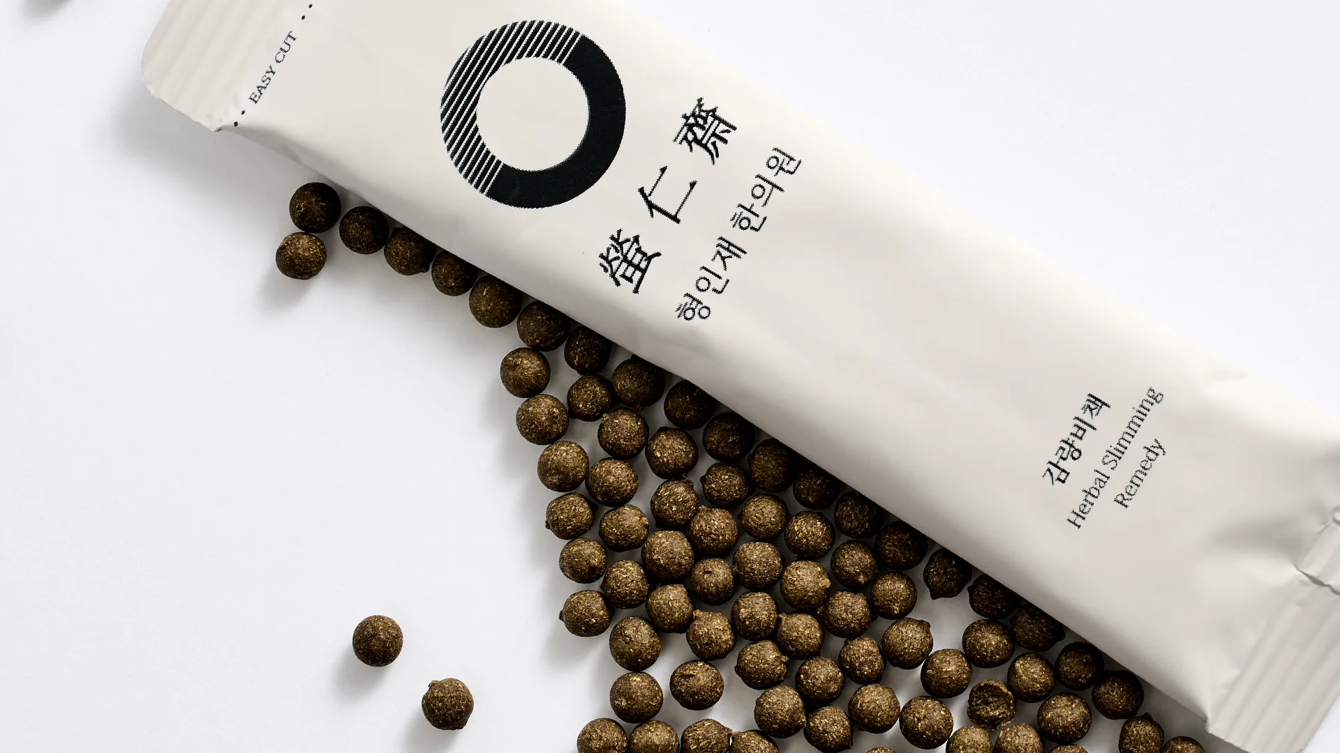 萤仁斋 减量秘策 順 — 丸药产品照片