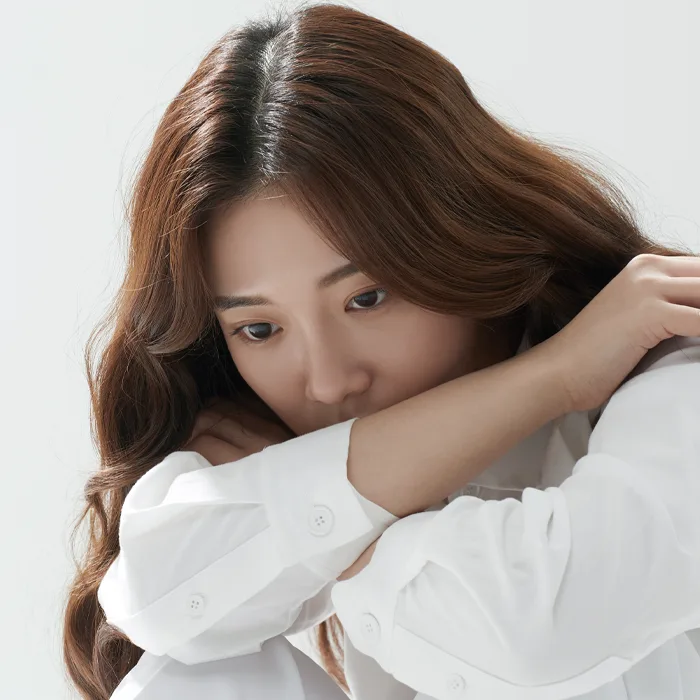 感到情绪低落的女性